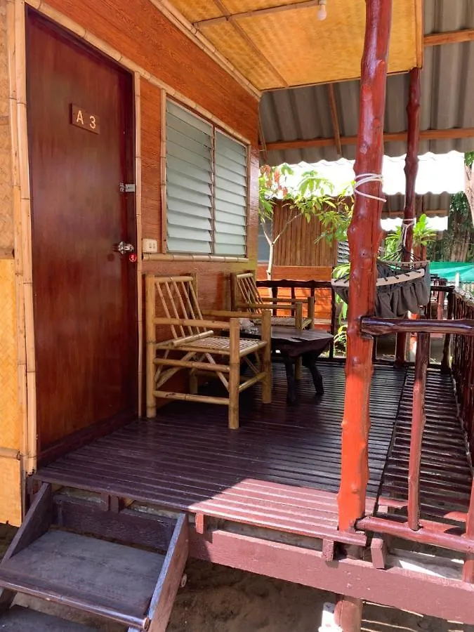 Guest house Montra Long Beach Bungalows Koh Lanta Thailand