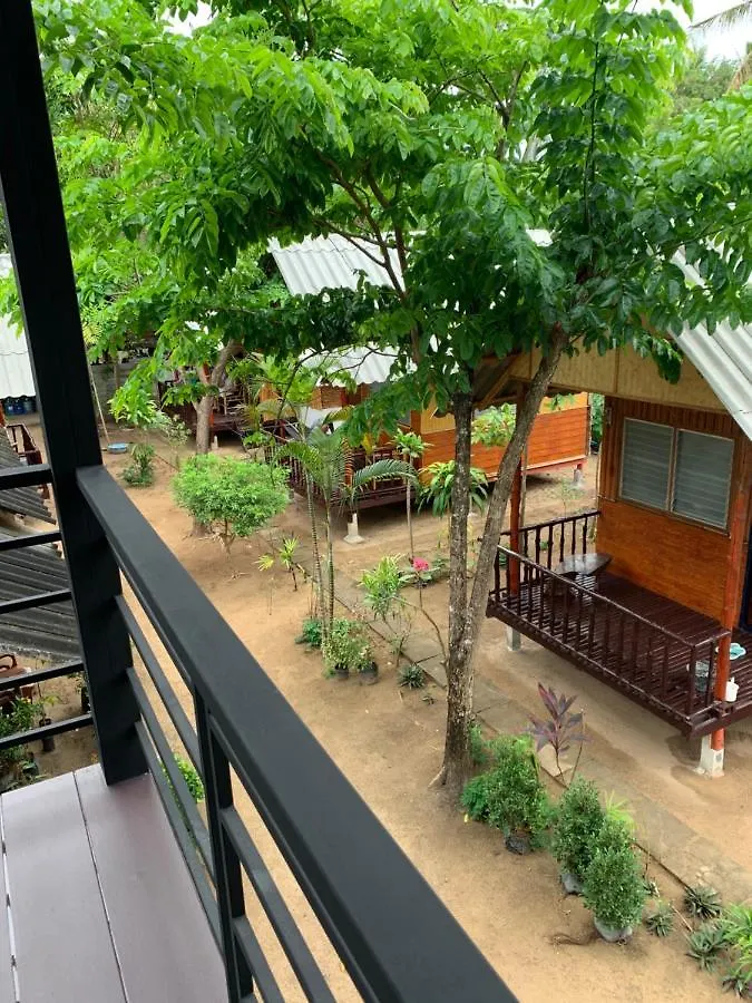 Montra Long Beach Bungalows Koh Lanta Thailand