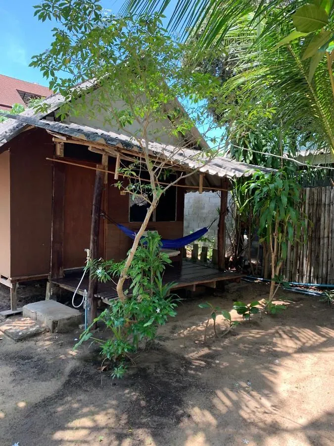 Montra Long Beach Bungalows Koh Lanta
