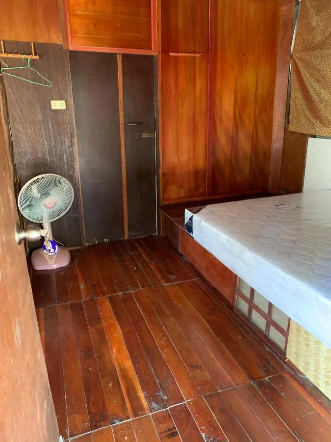 Montra Long Beach Bungalows Koh Lanta Guest house