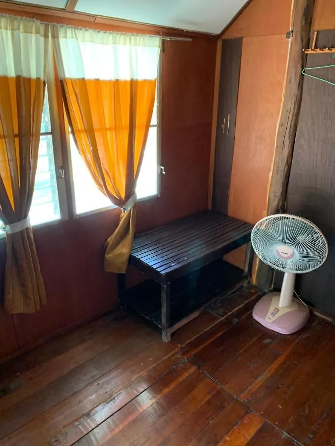Montra Long Beach Bungalows Koh Lanta